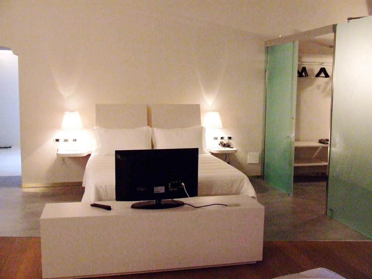 Montaldo Castle & Resort Montaldo Torinese Ngoại thất bức ảnh